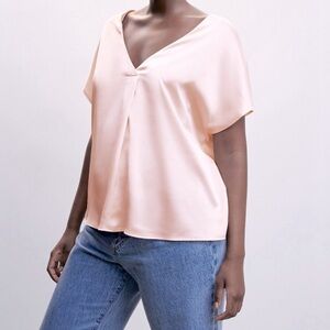 Mango MNG Satin V-Neck Blouse Pastel Pink  Cossover Style Short Sleeves Sz Large